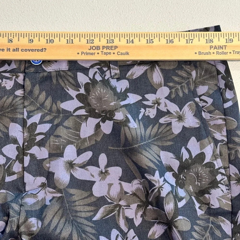 Paisley & Gray Mens 36 Slim Fit Chino Shorts Floral Purple Charcoal Stretch